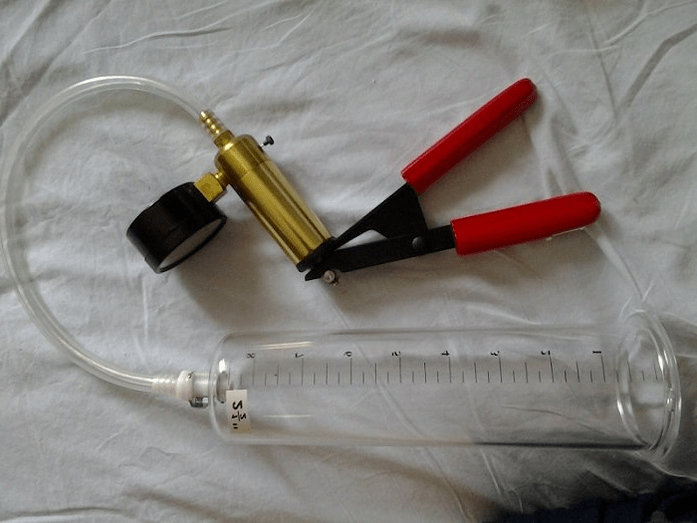 Member vacuum pump